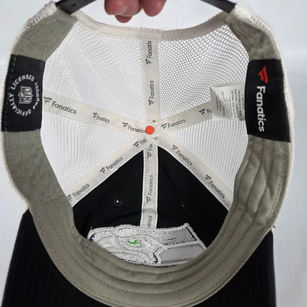 Fanatics score this